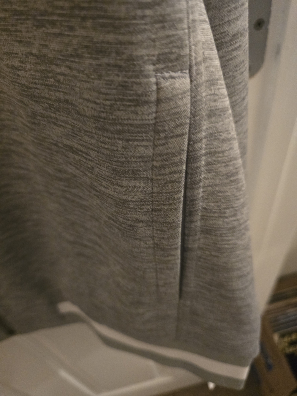 Jeep Grey & White Zip-up Bomber Jacket BNWT (Men's Large) - Picture 4 of 9